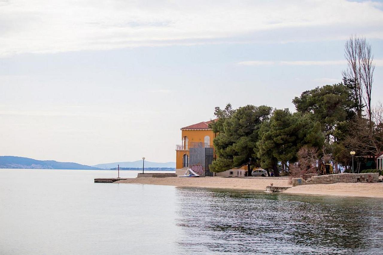 Villa Elysium - Beautiful Family House With Heated Pool Kaštela Exterior foto